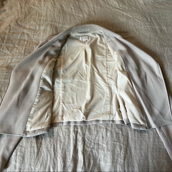 Aritzia Wilfred Montesson Motorcyle Crepe jacket - Picture 14 of 16